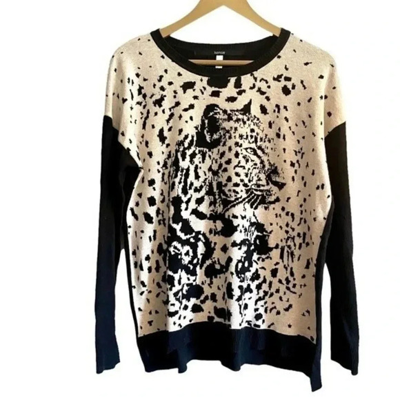 Kensie Leopard Sweater - Picture 1 of 7